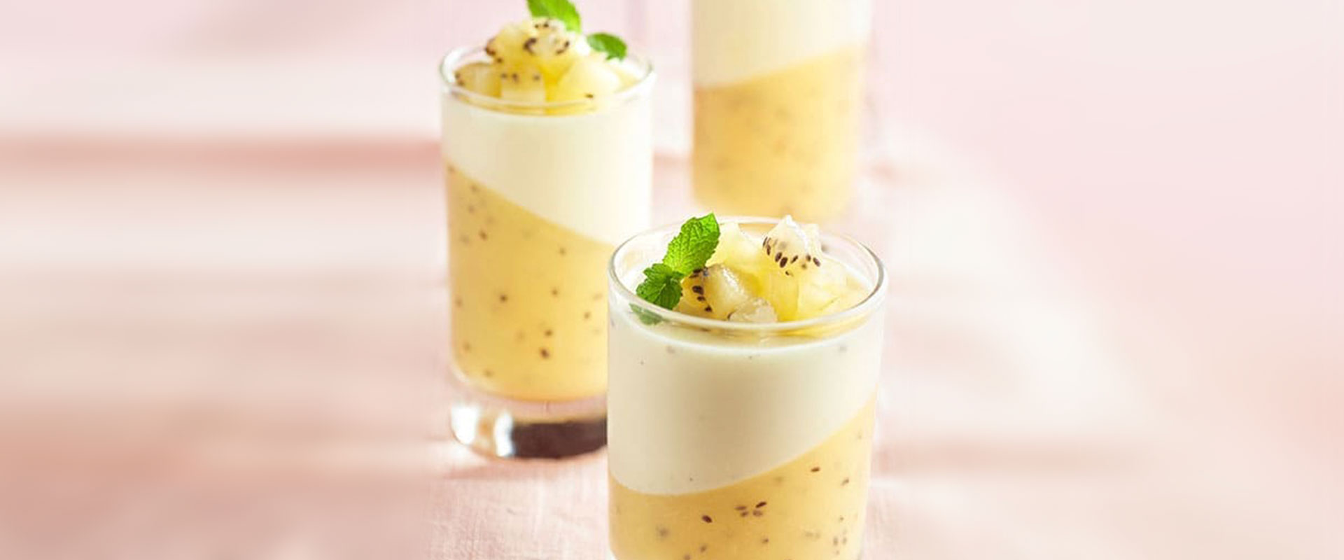 kiwifruit_pannacotta1-thumbnail.jpg