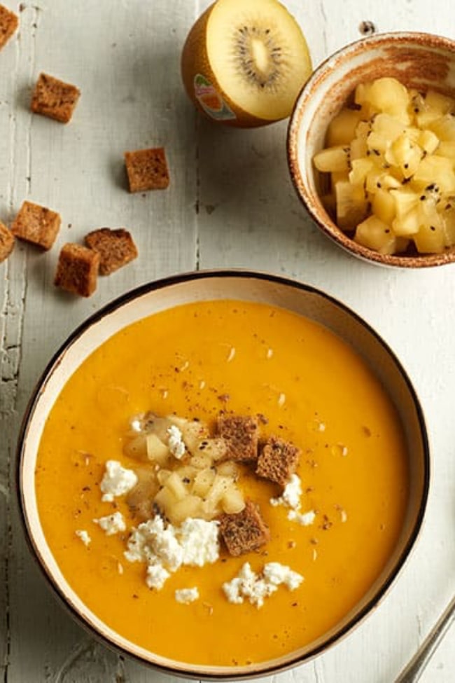 Recipe8_Squash-and-sweet-potato-soup-with-yellow-kiwifruit-thumbnail